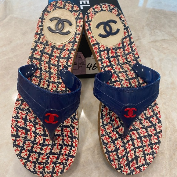 Chanel Red/Blue pool slides 39 - Picture 2 of 7